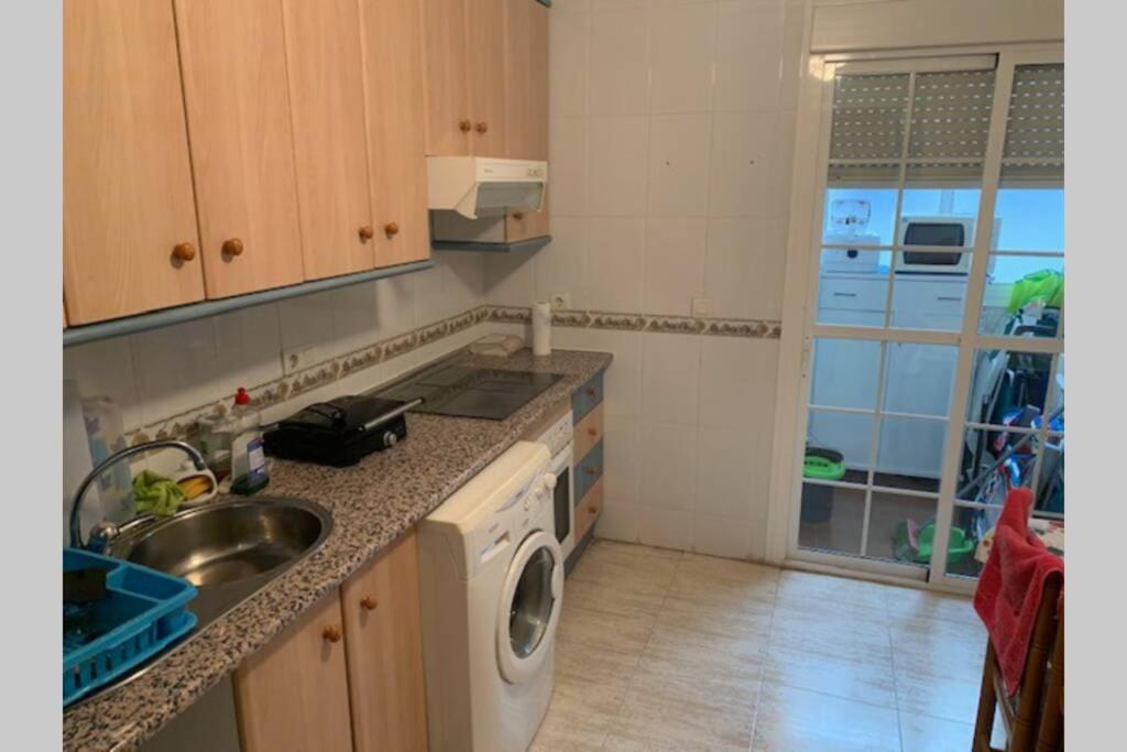 Apartamento 3 Dormitorios En La Playa De Almeria. Roquetas de Mar Extérieur photo