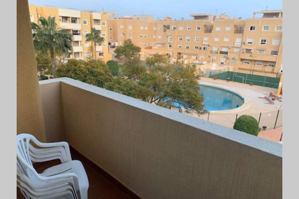 Apartamento 3 Dormitorios En La Playa De Almeria. Roquetas de Mar Extérieur photo