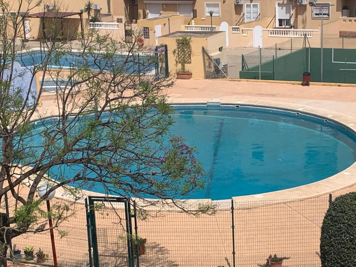 Apartamento 3 Dormitorios En La Playa De Almeria. Roquetas de Mar Extérieur photo